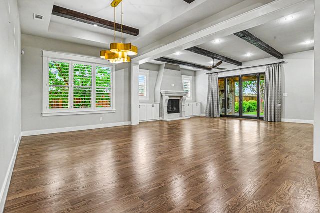 2401 Prestwick Drive, Midlothian, TX 76065