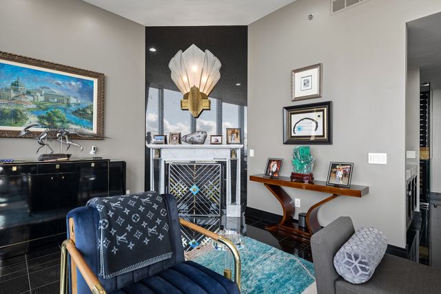 401 N Wabash Avenue 85B, Chicago, IL 60611