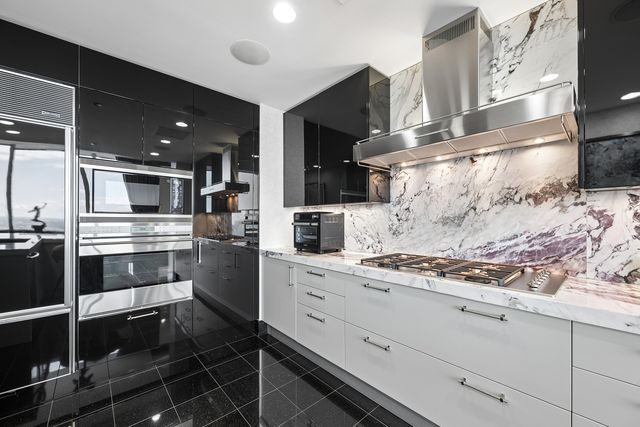 401 N Wabash Avenue 85B, Chicago, IL 60611