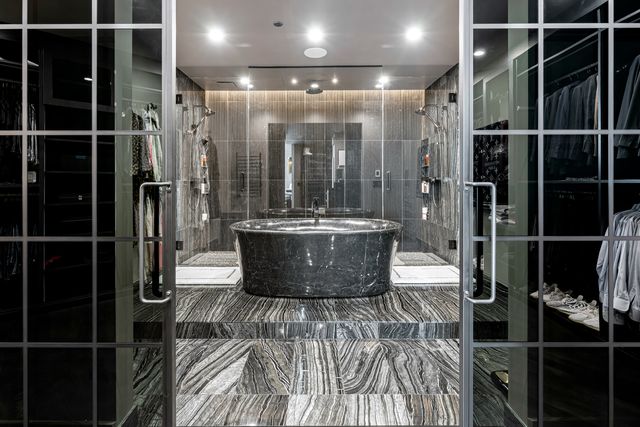 401 N Wabash Avenue 85B, Chicago, IL 60611