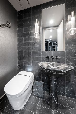 401 N Wabash Avenue 85B, Chicago, IL 60611