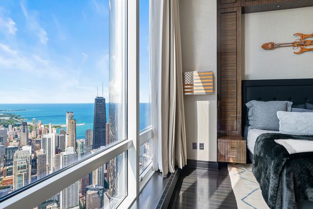 401 N Wabash Avenue 85B, Chicago, IL 60611