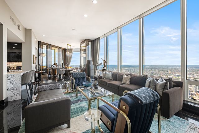 401 N Wabash Avenue 85B, Chicago, IL 60611