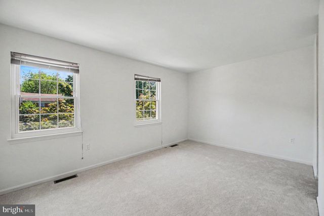 7718 TREVINO LN, Falls Church, VA 22043