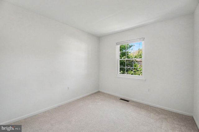 7718 TREVINO LN, Falls Church, VA 22043