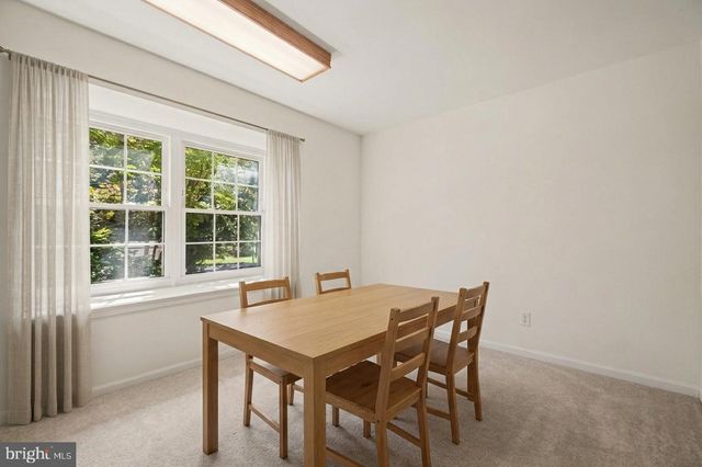 7718 TREVINO LN, Falls Church, VA 22043