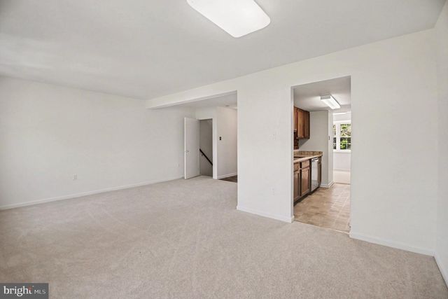 7718 TREVINO LN, Falls Church, VA 22043