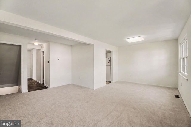 7718 TREVINO LN, Falls Church, VA 22043