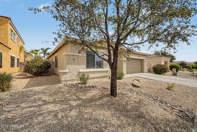 896 E LA COSTA Place, Chandler, AZ 85249