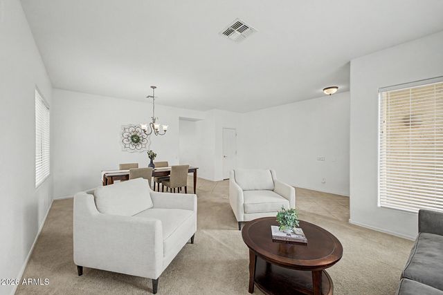 896 E LA COSTA Place, Chandler, AZ 85249