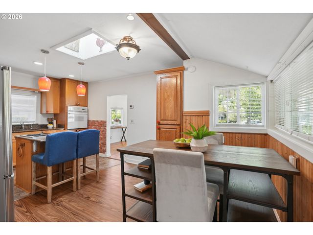 1920 14TH St, Oregon City, OR 97045