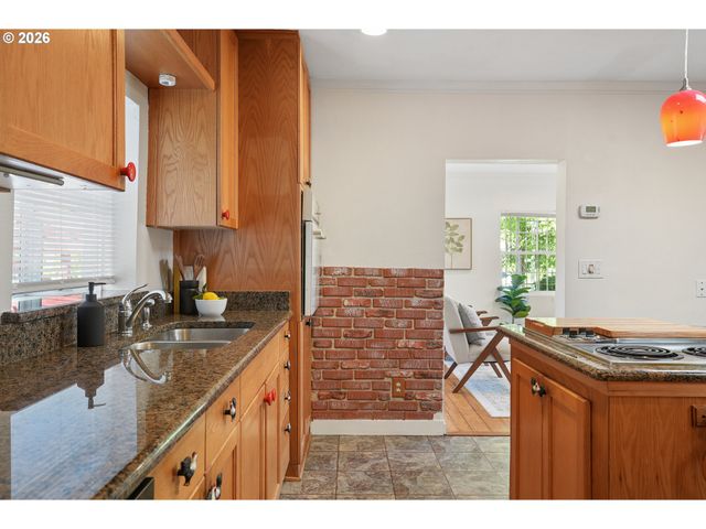 1920 14TH St, Oregon City, OR 97045