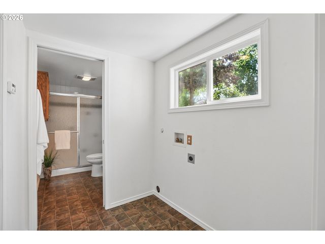 1920 14TH St, Oregon City, OR 97045