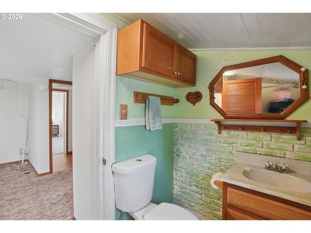 1920 14TH St, Oregon City, OR 97045