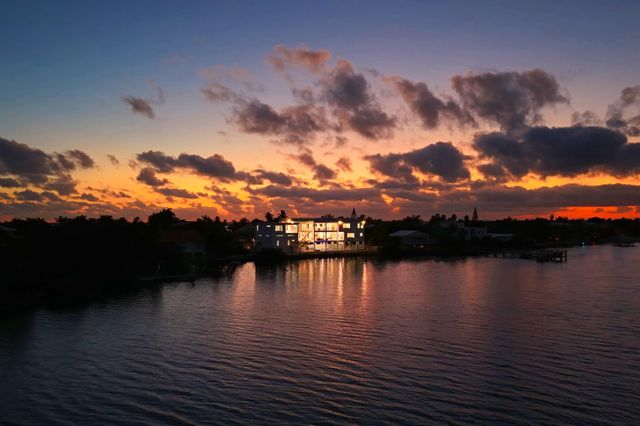 E 1041 Buttonwood Drive, Sugarloaf Key, FL 33042