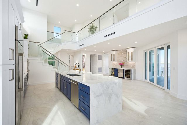 E 1041 Buttonwood Drive, Sugarloaf Key, FL 33042