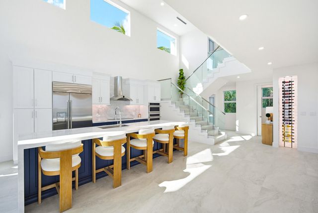 E 1041 Buttonwood Drive, Sugarloaf Key, FL 33042