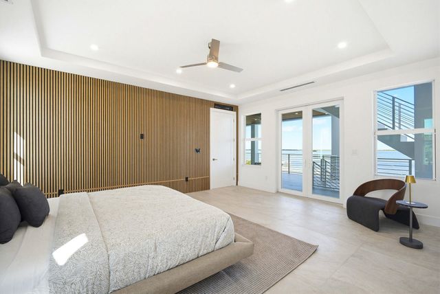 E 1041 Buttonwood Drive, Sugarloaf Key, FL 33042