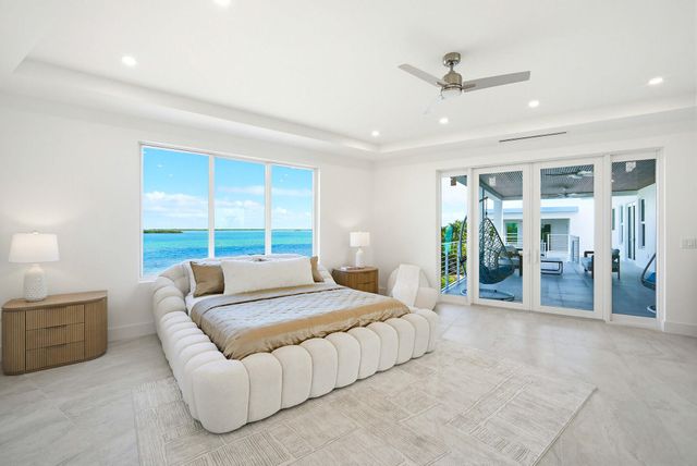 E 1041 Buttonwood Drive, Sugarloaf Key, FL 33042