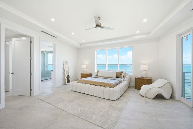 E 1041 Buttonwood Drive, Sugarloaf Key, FL 33042