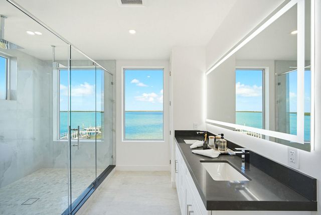 E 1041 Buttonwood Drive, Sugarloaf Key, FL 33042