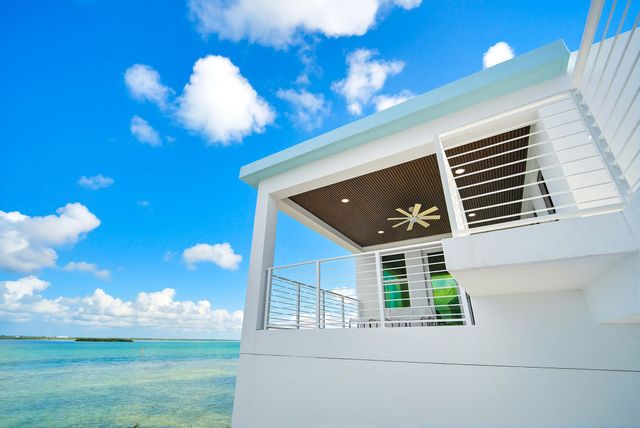 E 1041 Buttonwood Drive, Sugarloaf Key, FL 33042