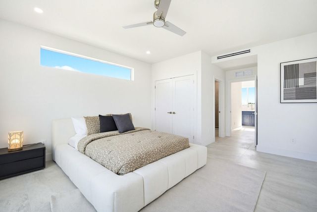 E 1041 Buttonwood Drive, Sugarloaf Key, FL 33042