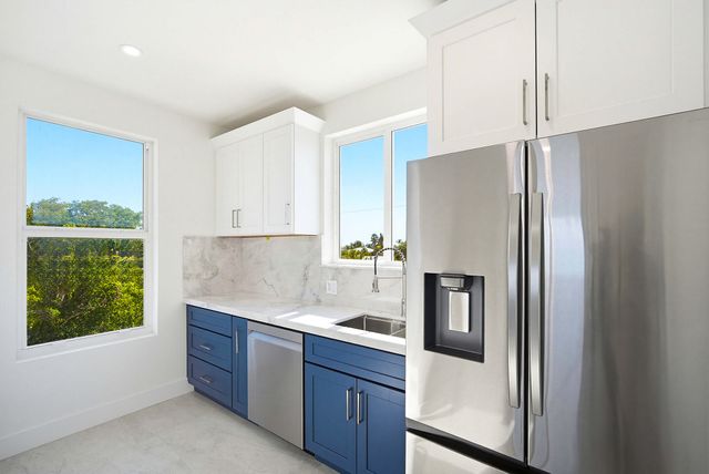 E 1041 Buttonwood Drive, Sugarloaf Key, FL 33042