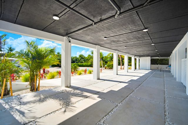 E 1041 Buttonwood Drive, Sugarloaf Key, FL 33042