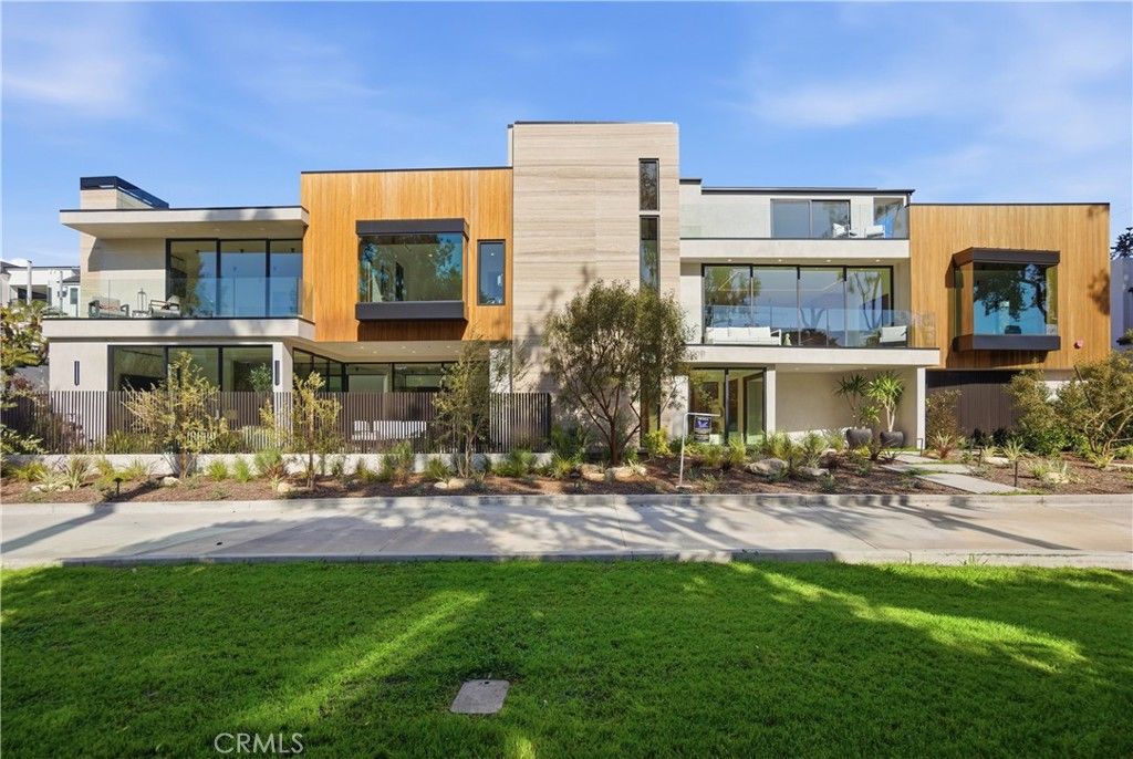 400 Heliotrope, Corona Del Mar, CA 92625 — exterior