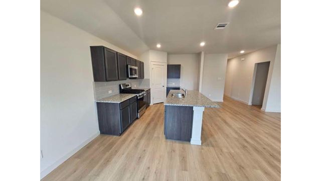 109 John Laurens Drive, Venus, TX 76084