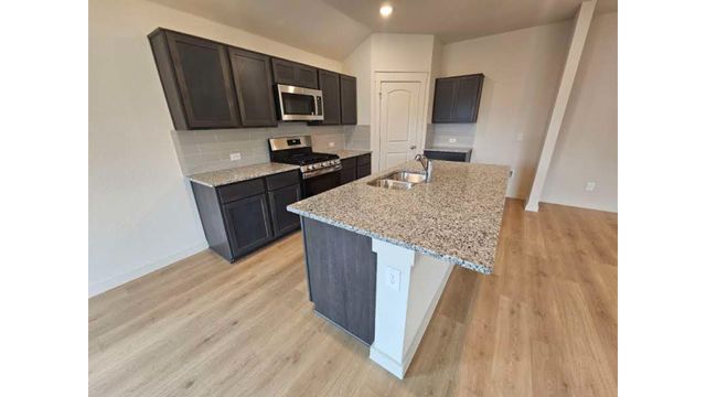 109 John Laurens Drive, Venus, TX 76084