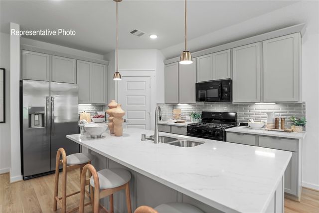 109 John Laurens Drive, Venus, TX 76084