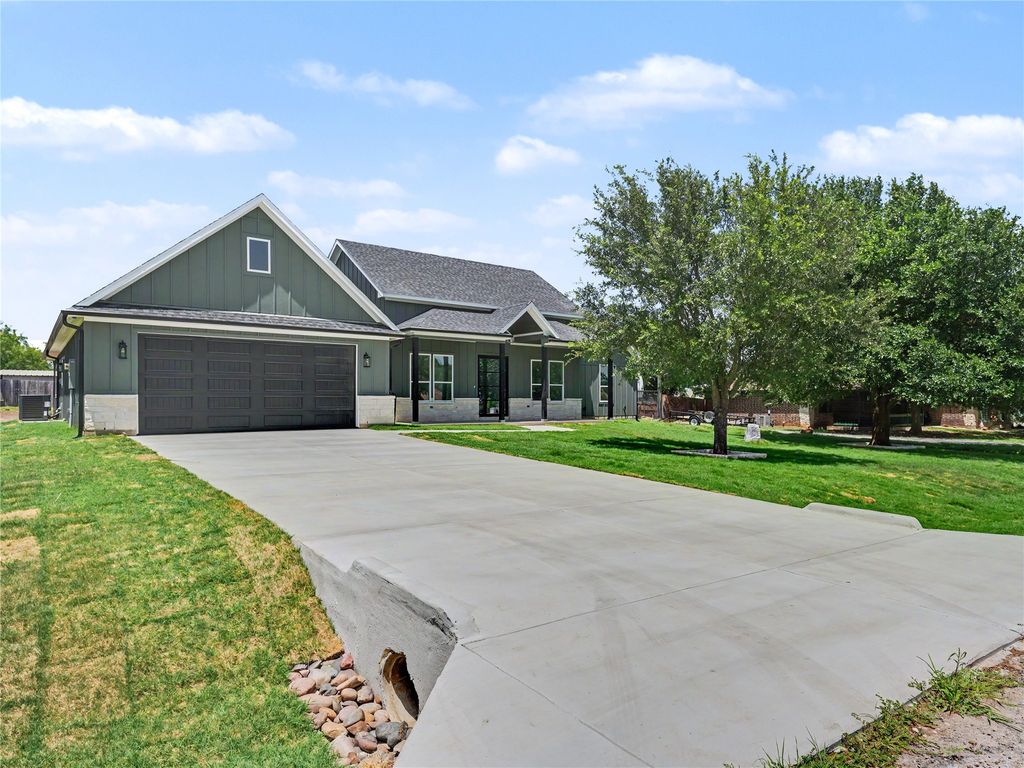 12416 Tinsley Court, Fort Worth, TX 76126