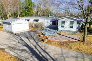 118 Deer Path #118, Baraboo, WI 53913