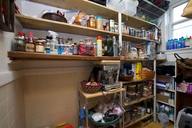 6308 N GLENWOOD Avenue 2, Chicago, IL 60660