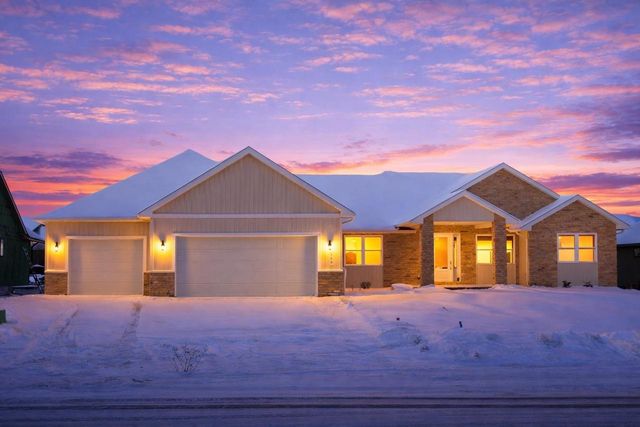 266 E SWEETWATER WAY, Appleton, WI 54913