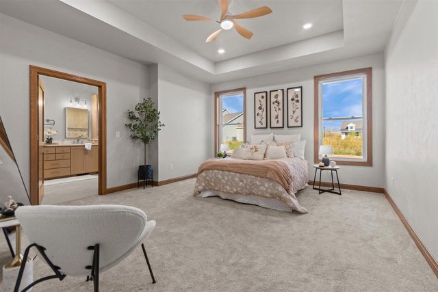 266 E SWEETWATER WAY, Appleton, WI 54913