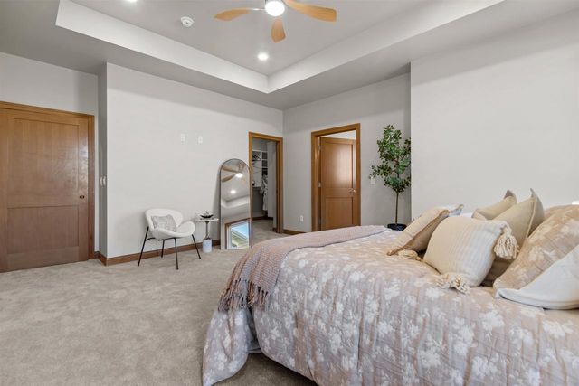 266 E SWEETWATER WAY, Appleton, WI 54913