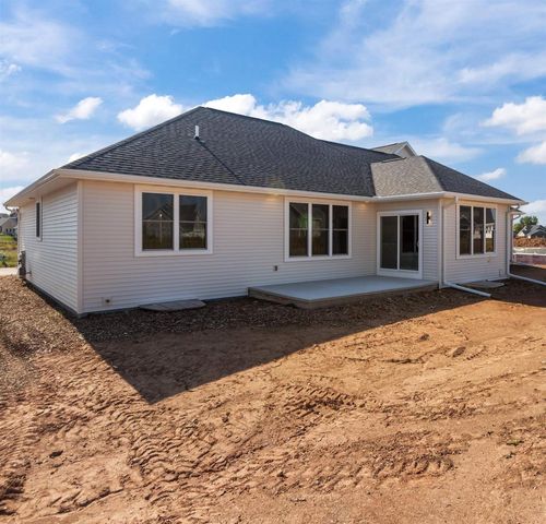 266 E SWEETWATER WAY, Appleton, WI 54913