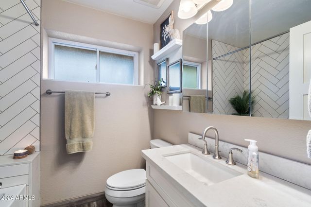 5130 E SUPERSTITION Boulevard, Apache Junction, AZ 85119