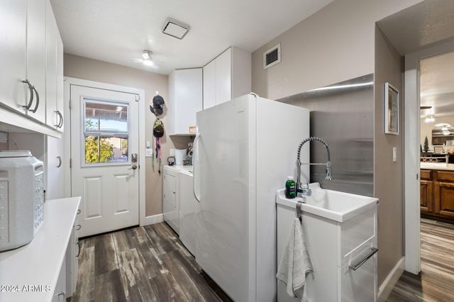 5130 E SUPERSTITION Boulevard, Apache Junction, AZ 85119