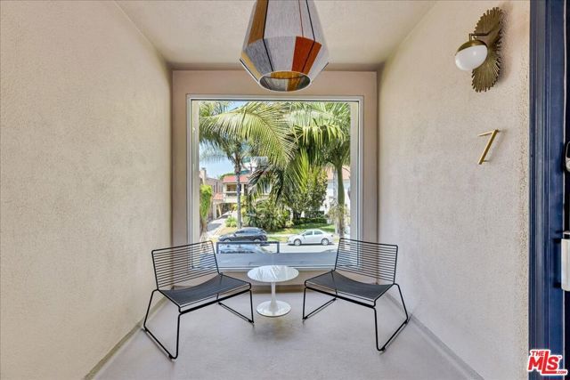 210 S Hamilton Drive 04, Beverly Hills, CA 90211
