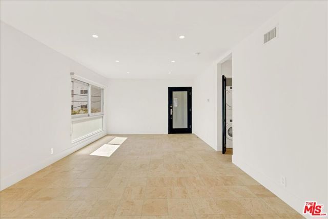 210 S Hamilton Drive 04, Beverly Hills, CA 90211