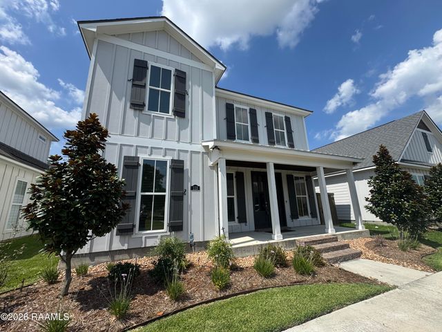 113 Oak Village Drive, Scott, LA 70583