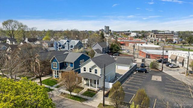 1109 Bennaville Avenue, Birmingham, MI 48009