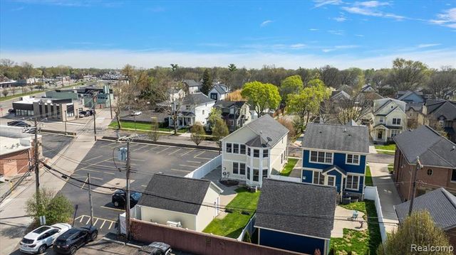 1109 Bennaville Avenue, Birmingham, MI 48009