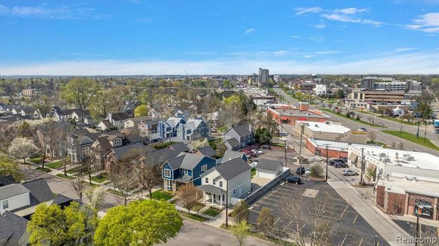 1109 Bennaville Avenue, Birmingham, MI 48009