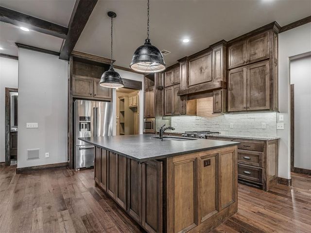 3715 Timberbrook Drive, Norman, OK 73069