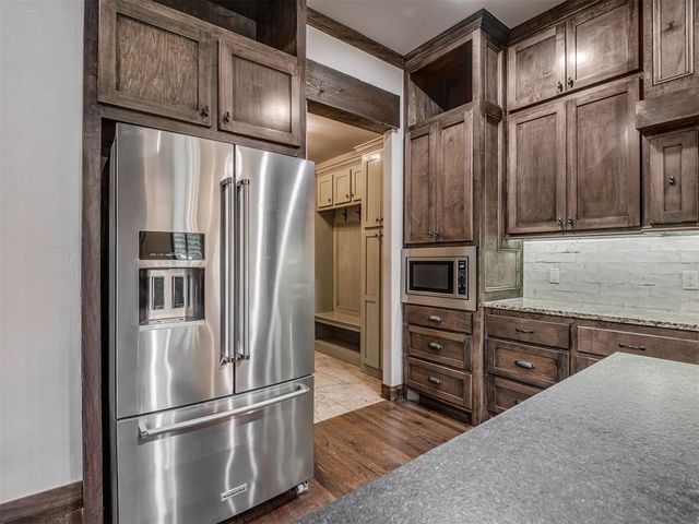 3715 Timberbrook Drive, Norman, OK 73069